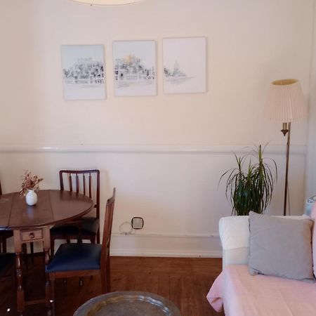 The Country In The Town Apartment Lisbon Exterior photo