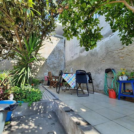 The Country In The Town Apartment Lisbon Exterior photo