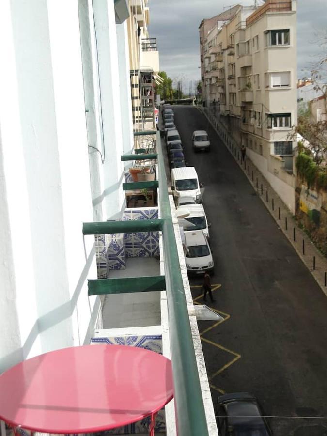The Country In The Town Apartment Lisbon Exterior photo